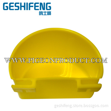 Pigeon Crescent Suspended Feeder in Plastic